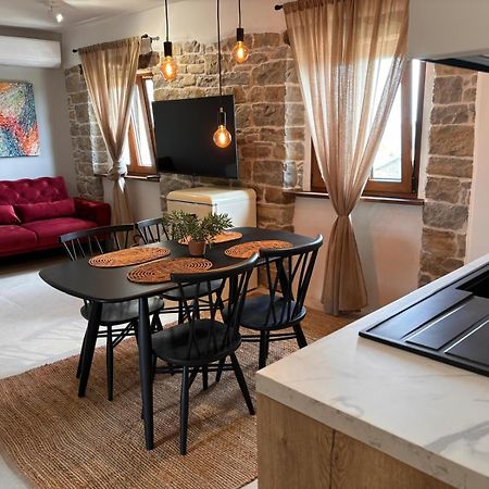 Apartments Grožnjan Екстериор снимка