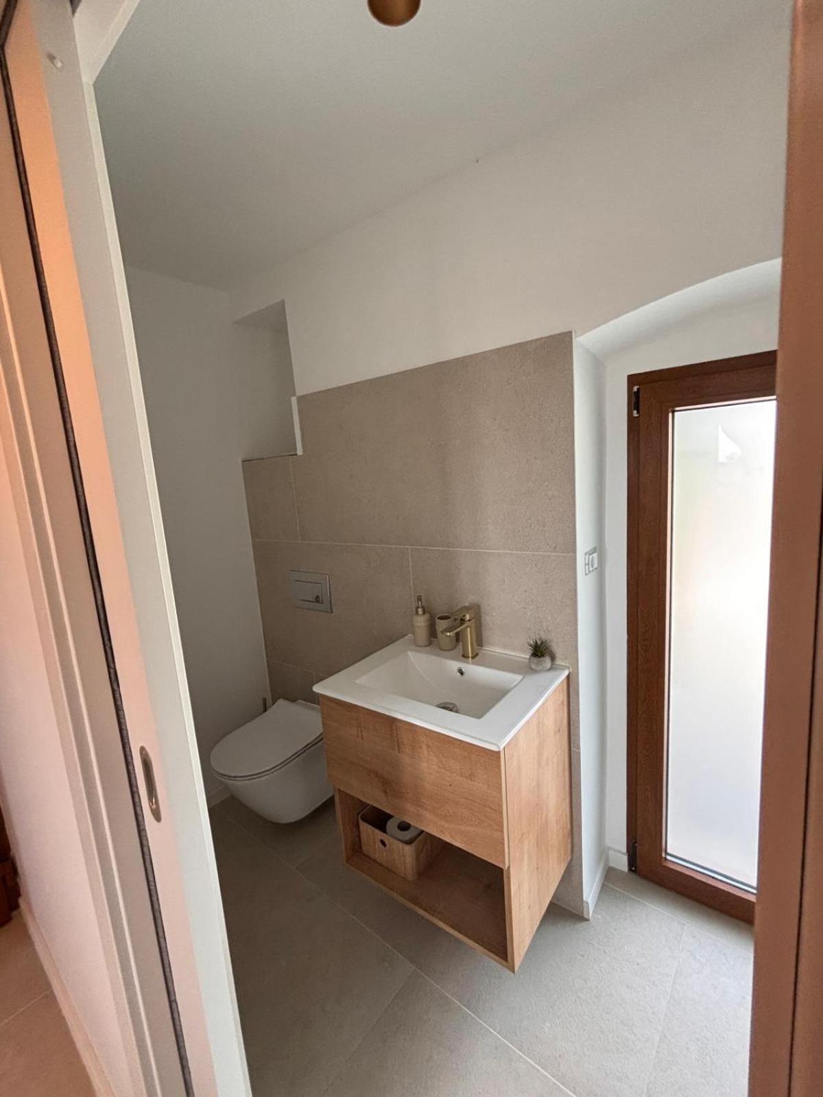 Apartments Grožnjan Екстериор снимка