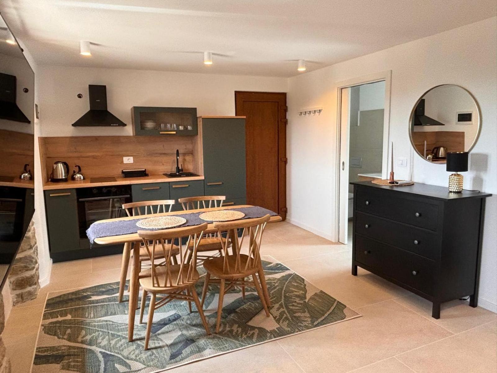 Apartments Grožnjan Екстериор снимка