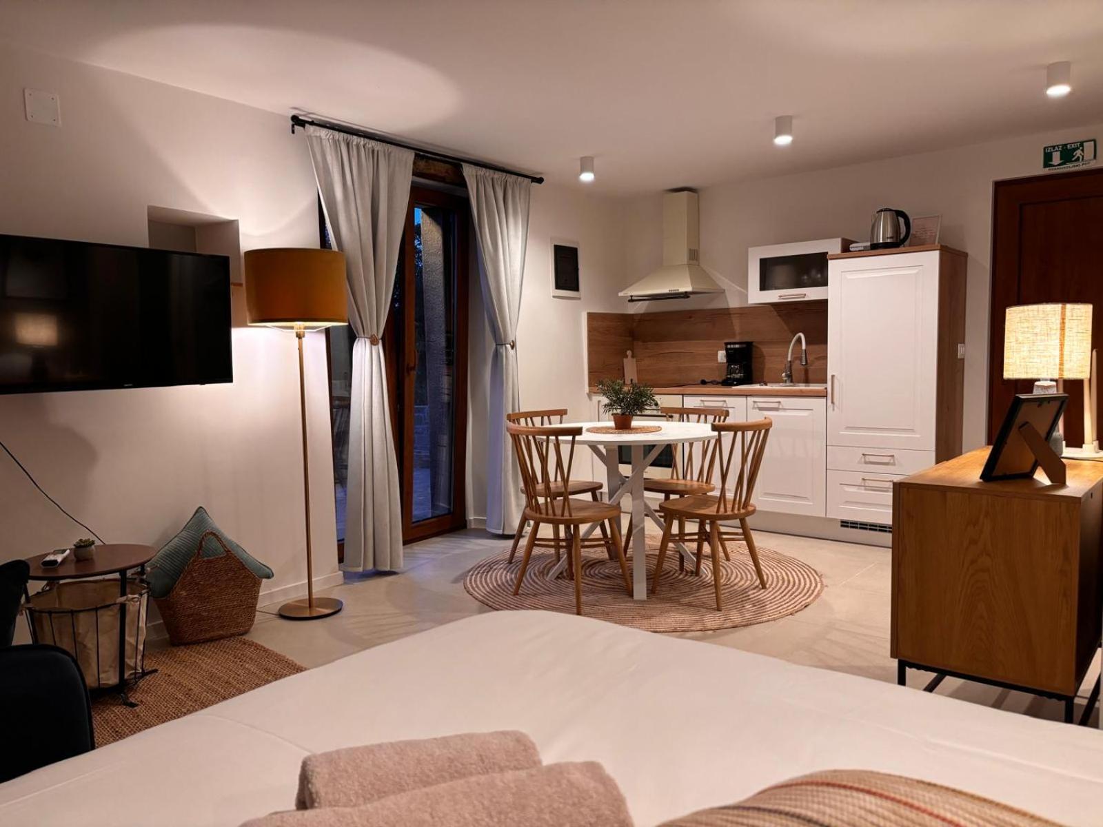 Apartments Grožnjan Екстериор снимка